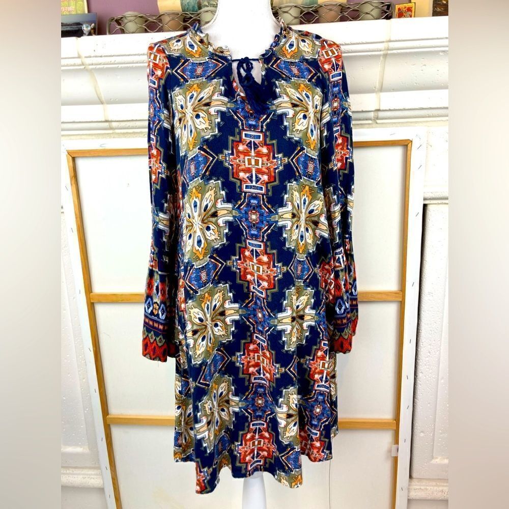 Ariat Southwestern boho coastal cowgirl dress w/ flowy sleeves & tie neck 🔥